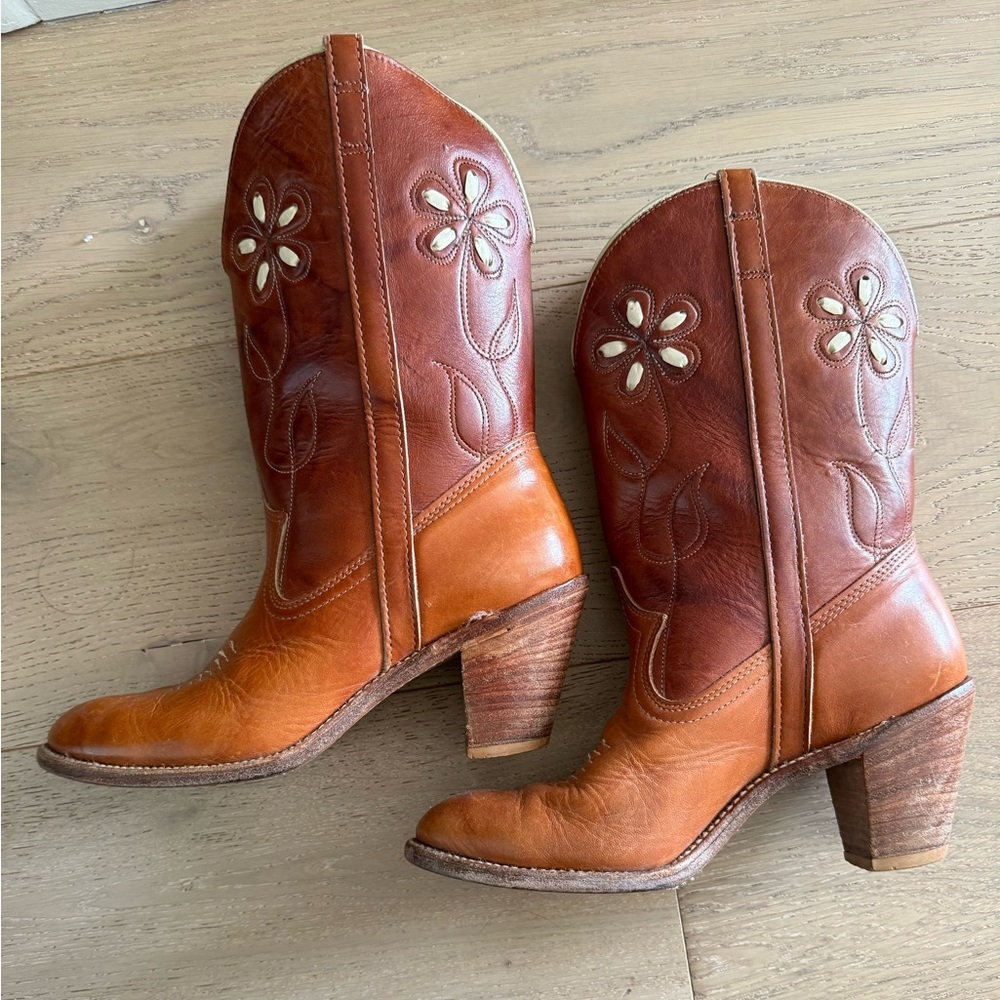 dingo Brown Two-Tone Embroidered Leather Heeled Cowboy Boots - Picture 4 of 10
